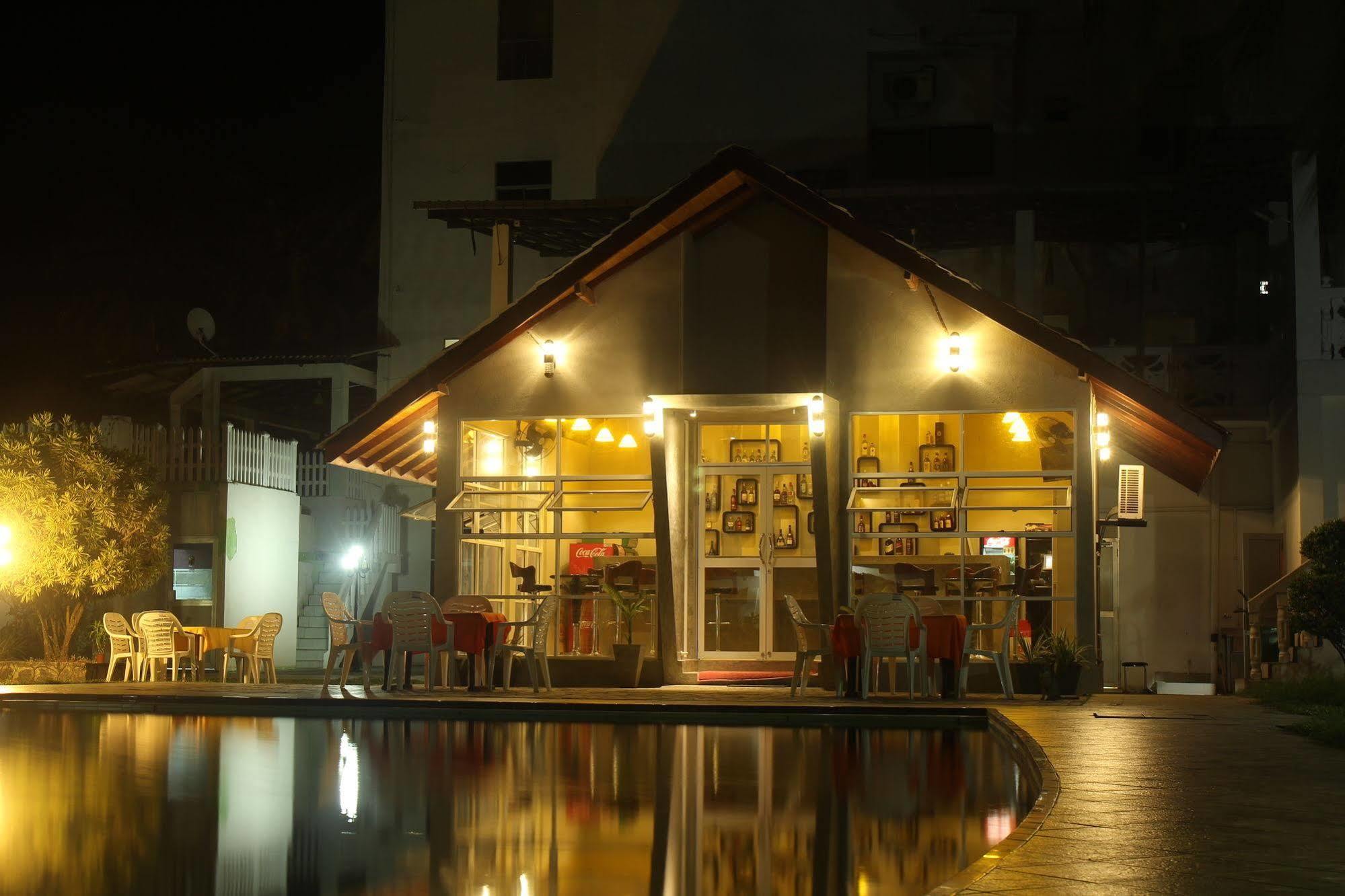Navro Beach Resort Panadura Exterior foto